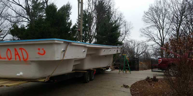 Deliver the fiberglass pool