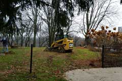 Excavate and level the small gravel base photo 2